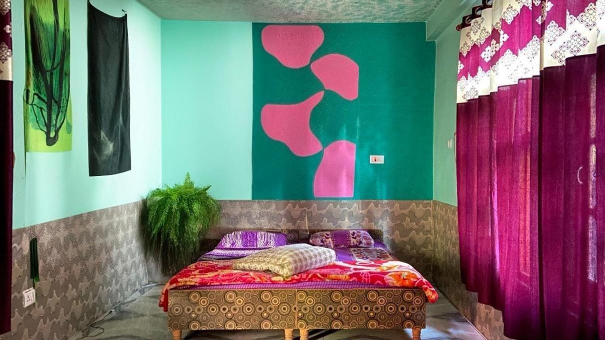 Nucleus Guest House Kasol Luaran gambar
